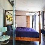 Pupae Pool Villa Inara