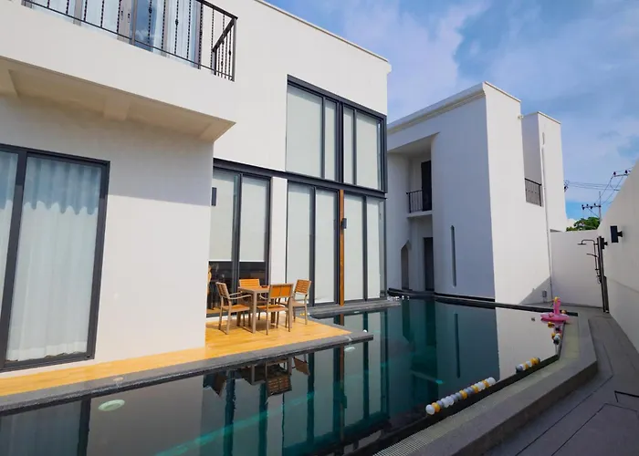 Pupae Pool Villa Inara